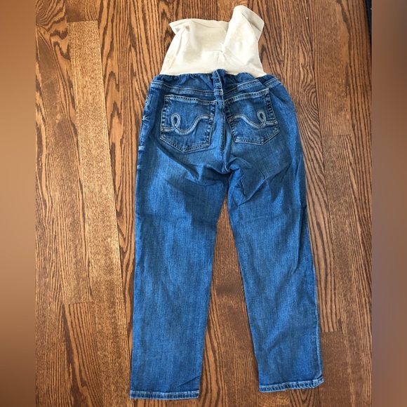 Maternity Cropped Jeans - Picture 3 of 4